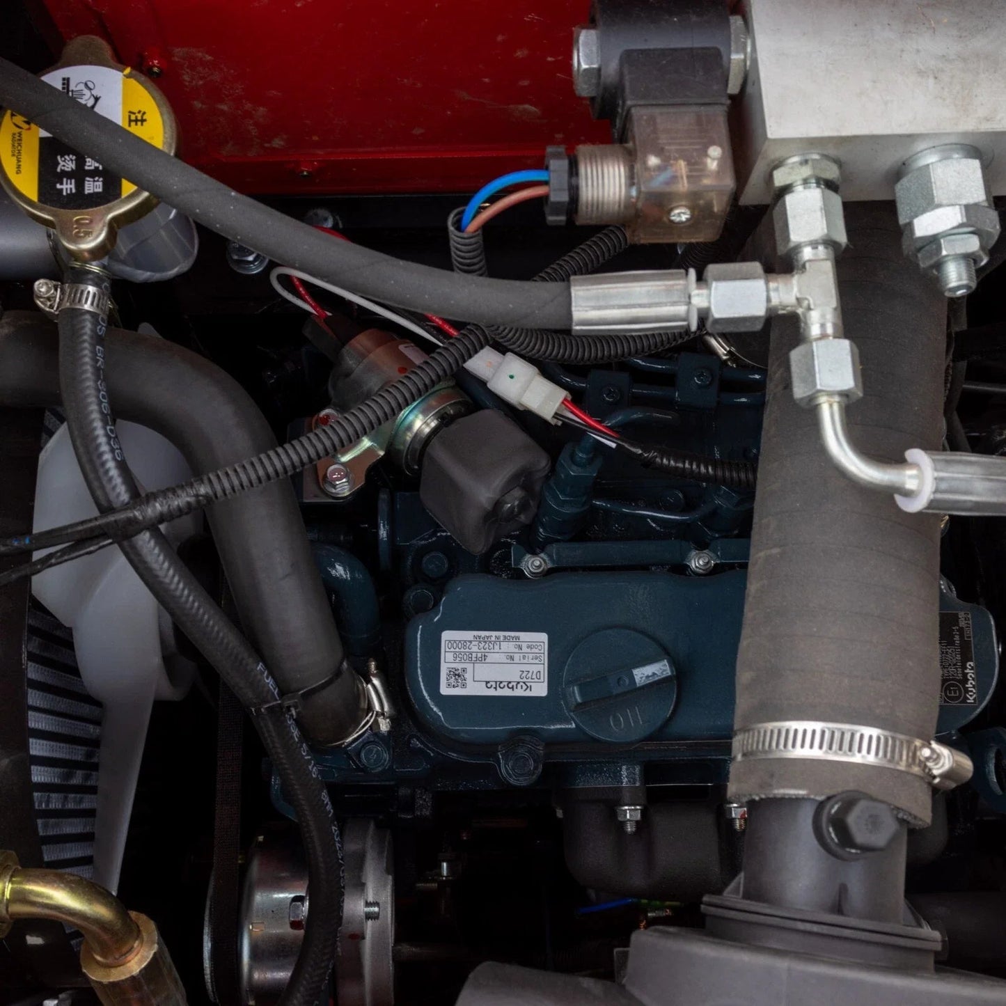 4,000 lbs Terror XVIII Mini Excavator, EPA Certified KUBOTA D902 Diesel Machine