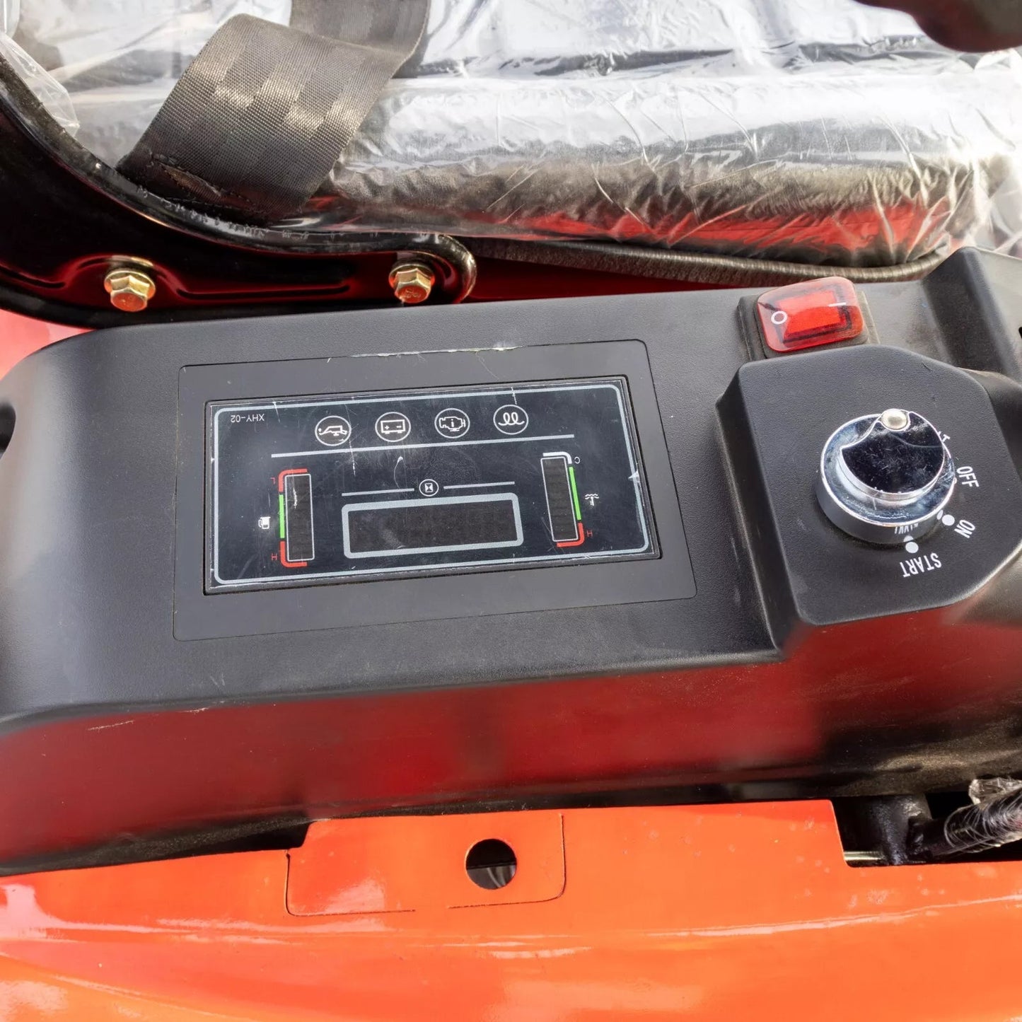 4,000 lbs Terror XVIII Mini Excavator, EPA Certified KUBOTA D902 Diesel Machine